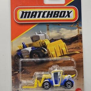 Matchbox - 2025 Basic - #48/125 - MBX Load Lifter - Yellow & White
